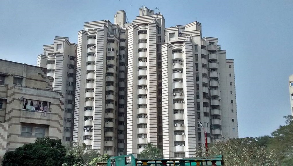 Unitech Rakshak Apartment
