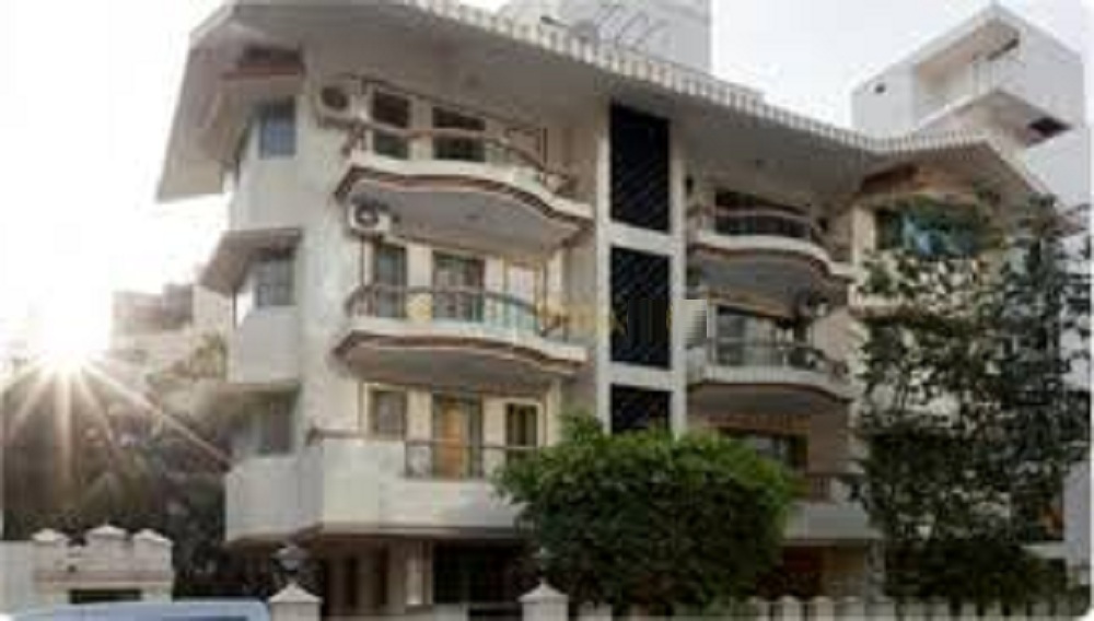 HM Windsor Apartments