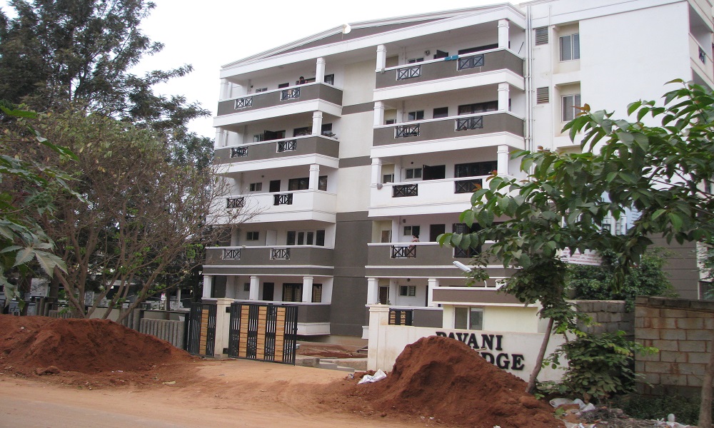 Pavani Oakridge