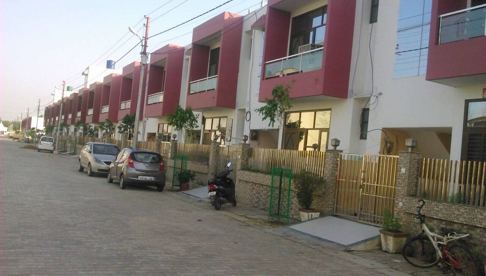 Basera Baikunth Villa