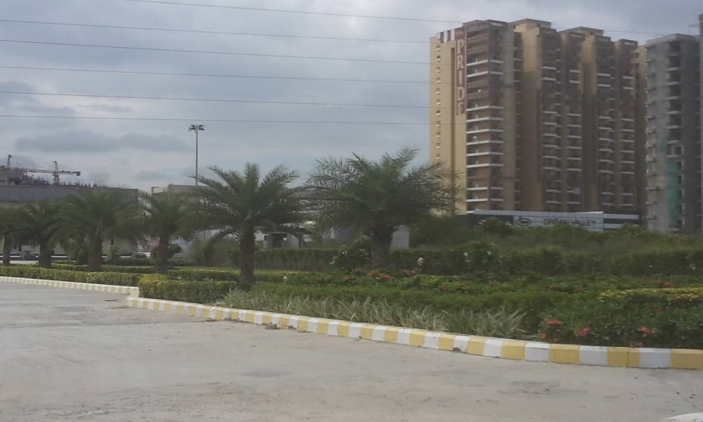 Amrapali Leisure Park