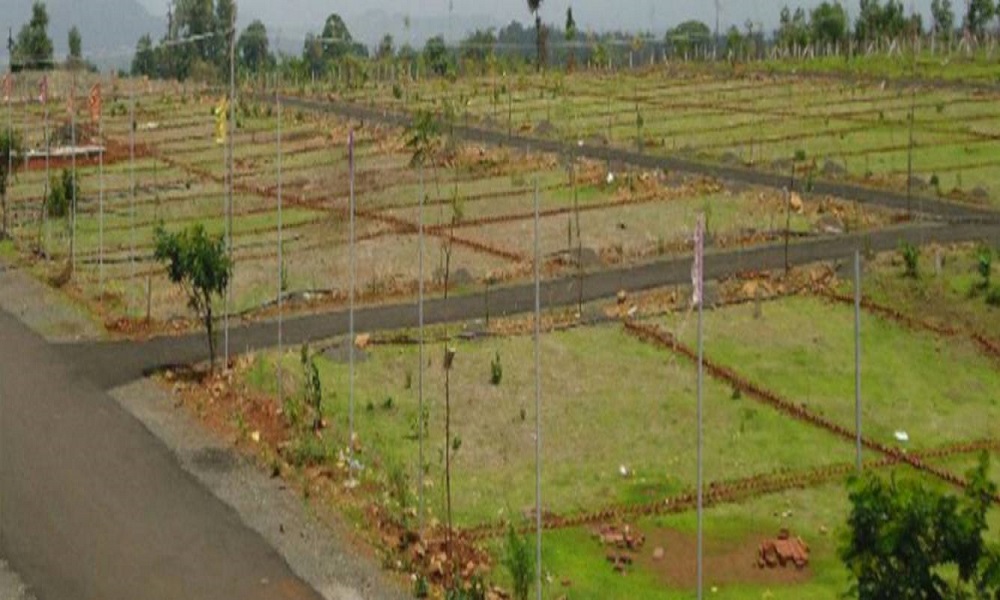 Lahari Peram Akshita