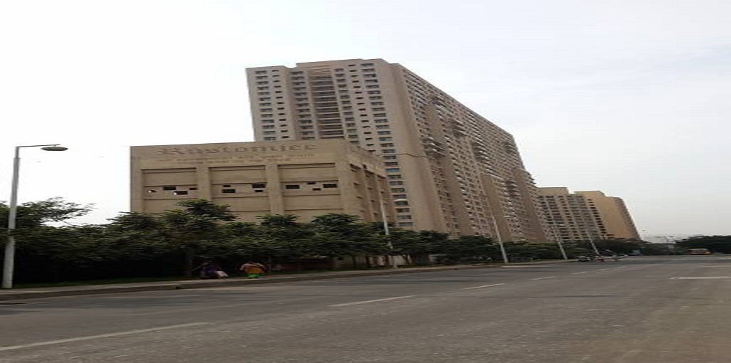 Rustomjee Azziano Wing H