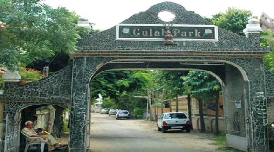 Avirat Gulab Park