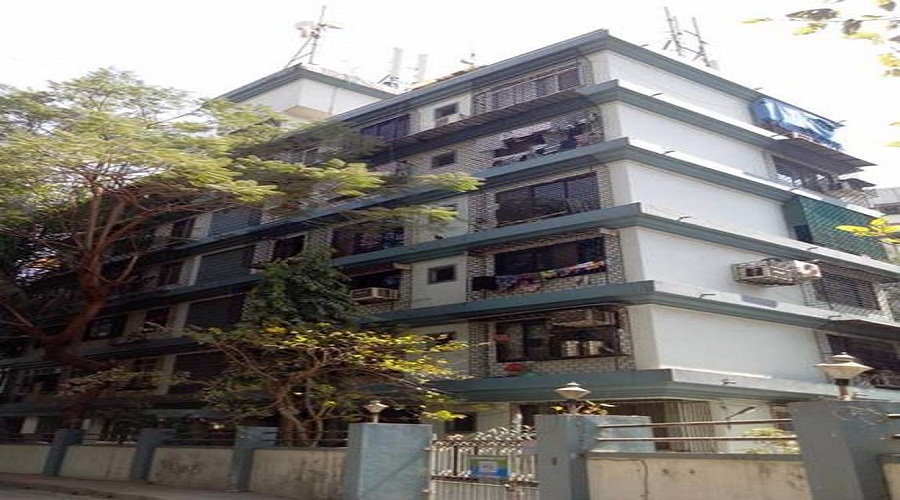 Reputed Gaurav Enclave Apartment