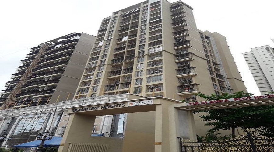 Pyramid Signature Heights