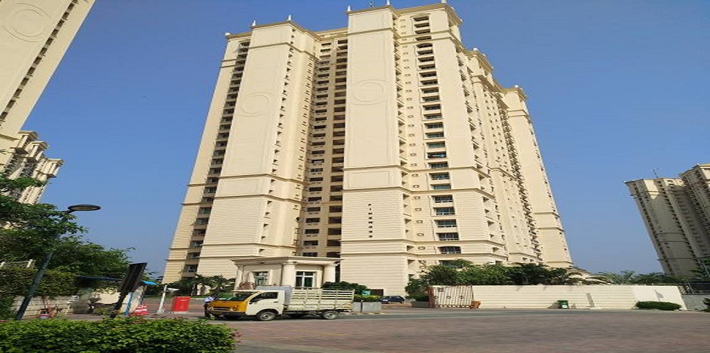 Hiranandani Pinewood