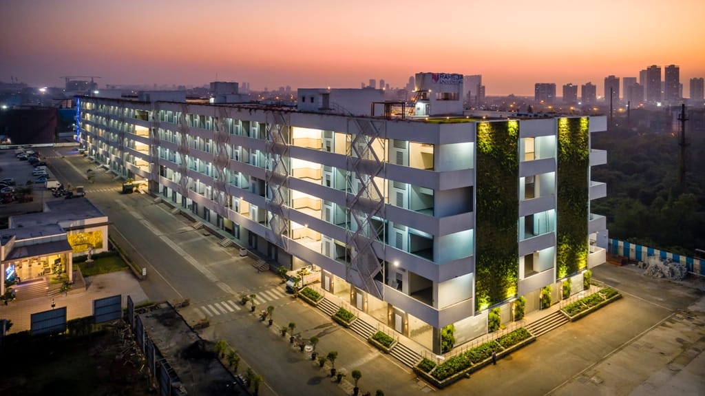 Raheja Tesla Juinagar