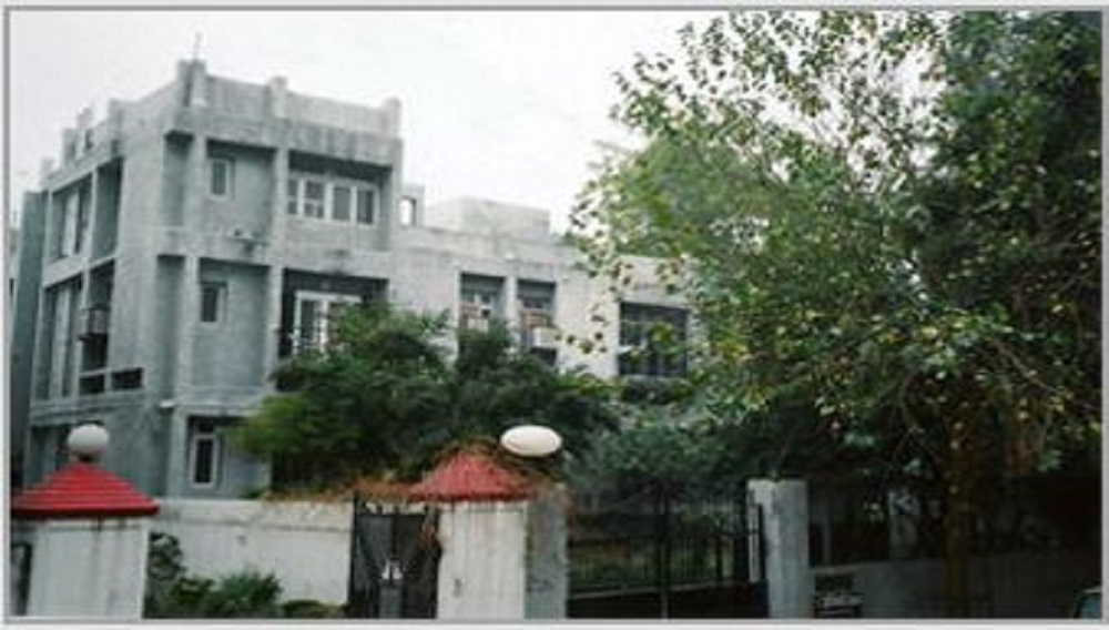 Kailash Ajudhiya Apartments