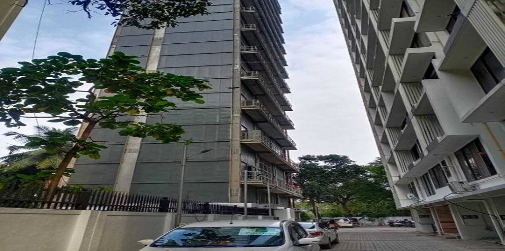 B G Shirke Teenmurty Summit