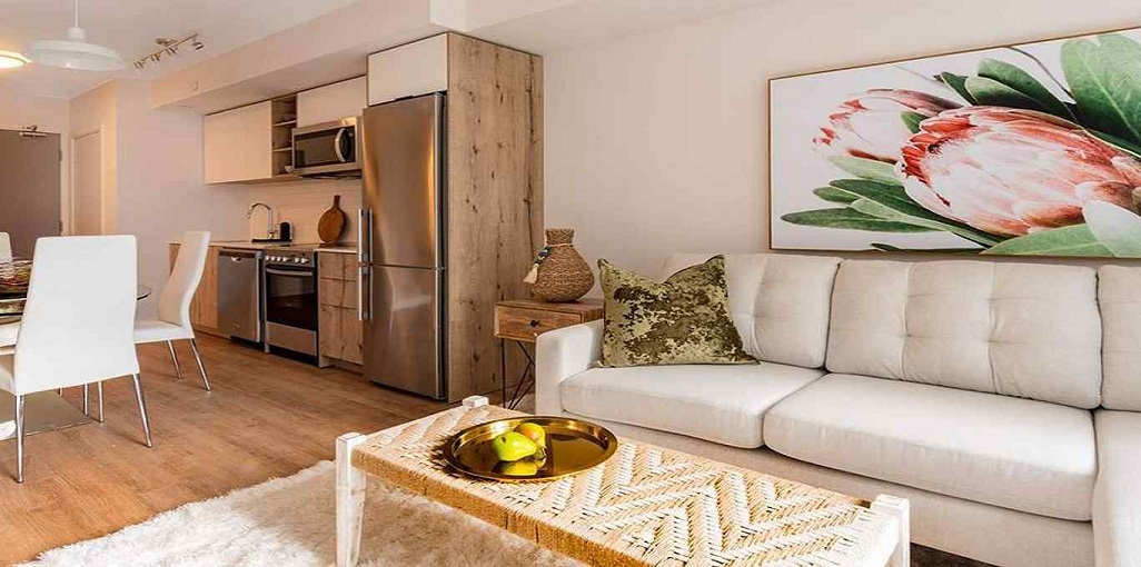 Pranavas SLR Greenwich