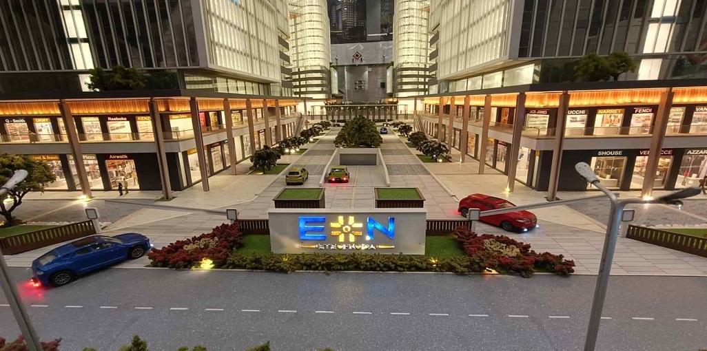 Fairfox Eye Of Noida Eon