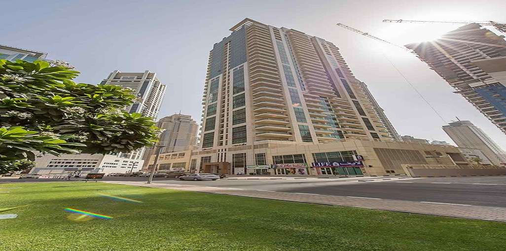 Select The Royal Oceanic