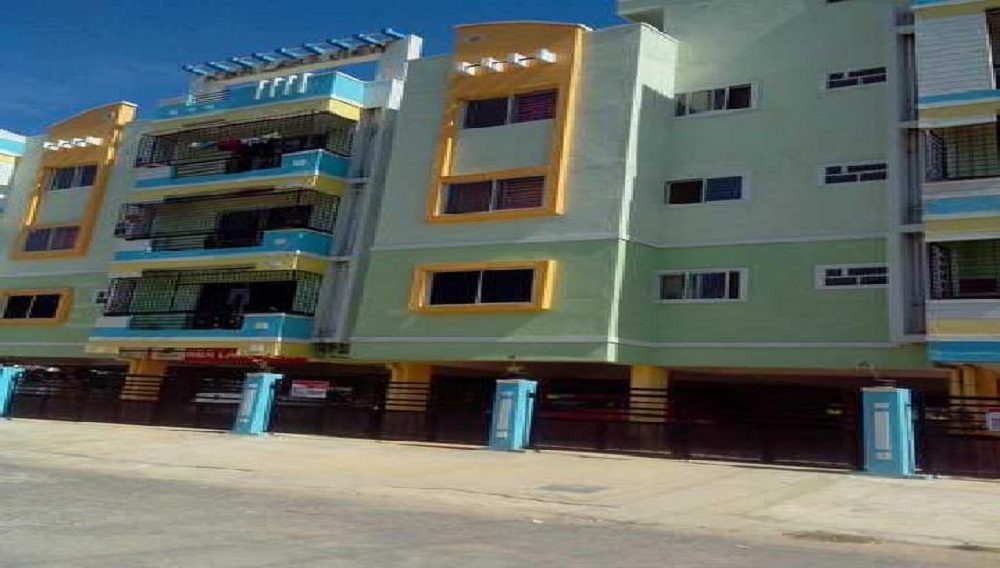 NBR Lakeview Apartment