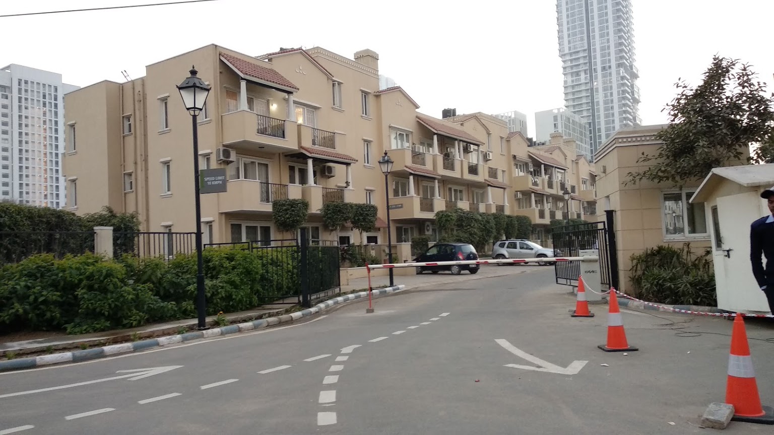 Emaar MGF Emerald Floors