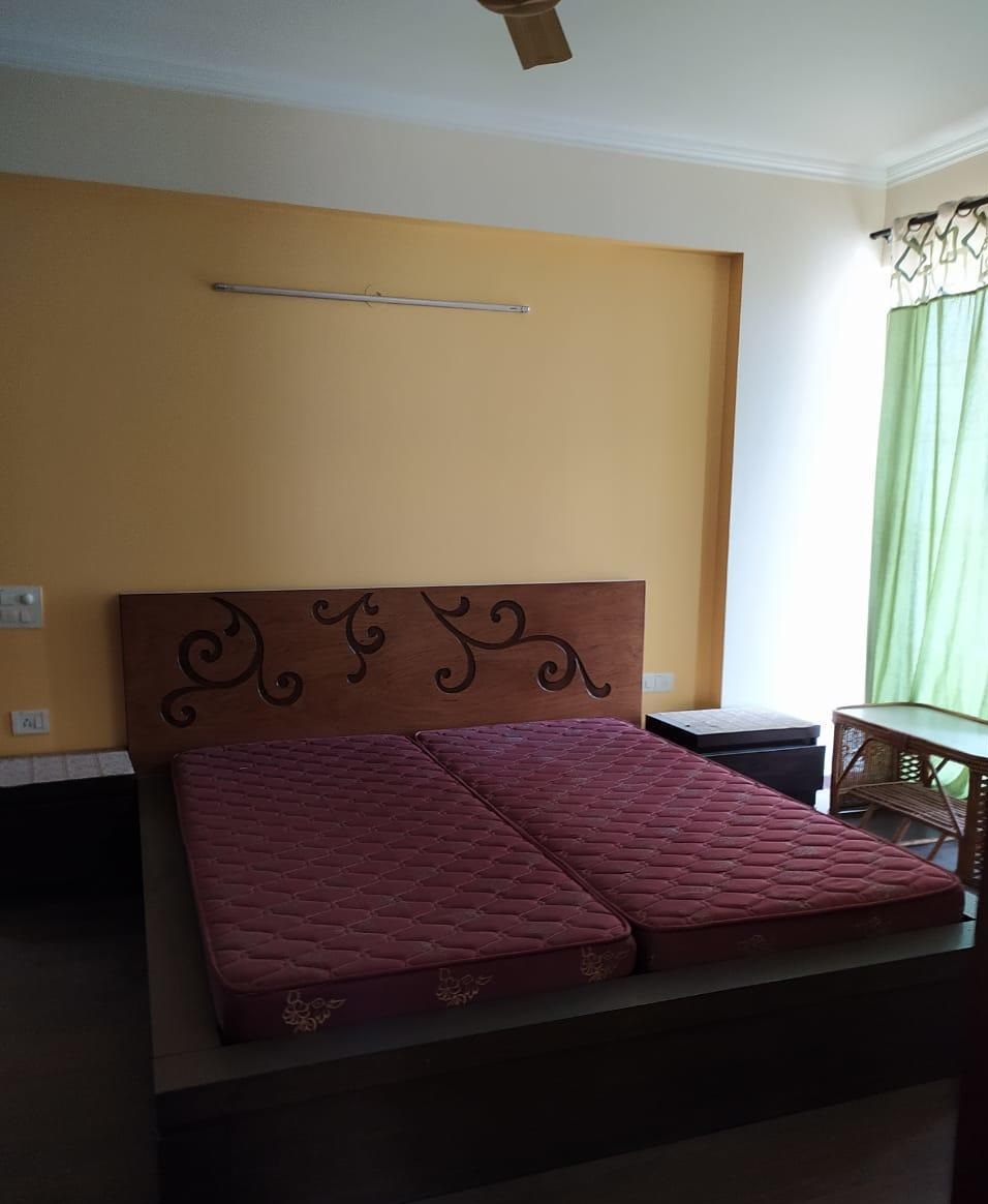 DLF Exclusive Floors Owners Society