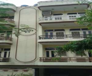 2 BHK  1050 Sqft Apartment for sale in  Manchanda Shri Krishna Appartment in Ram Prastha Colony