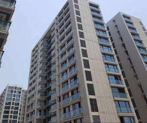 1 BHK  550 Sqft Apartment for sale in  Rustomjee Seasons Wing D in Bandra East
