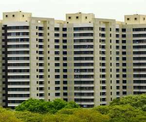 4 BHK  1200 Sqft Apartment for sale in  Kalpataru Gardens I in Kandivali East