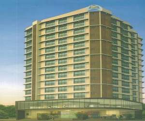 2 BHK  650 Sqft Apartment for sale in  Grace Iconic in Ville Parle East