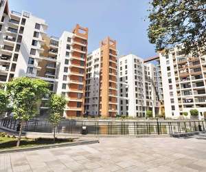 4 BHK  2015 Sqft Apartment for sale in  Fort Oasis Apartment in Ballygunge