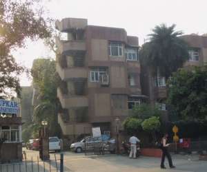 2 BHK  1080 Sqft Apartment for sale in  Assotech Upkar Apartments in Delhi East