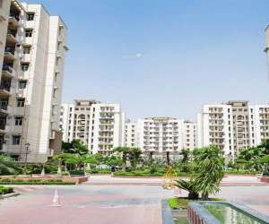 4 BHK  2400 Sqft Apartment for sale in  Huda GHS Awas in Sector 39