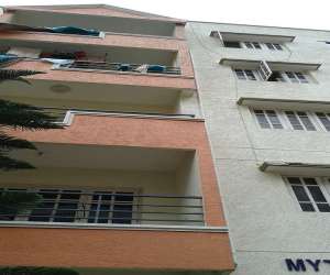 3 BHK  1515 Sqft Apartment for sale in  Mytri Towers in Panduranga Nagar